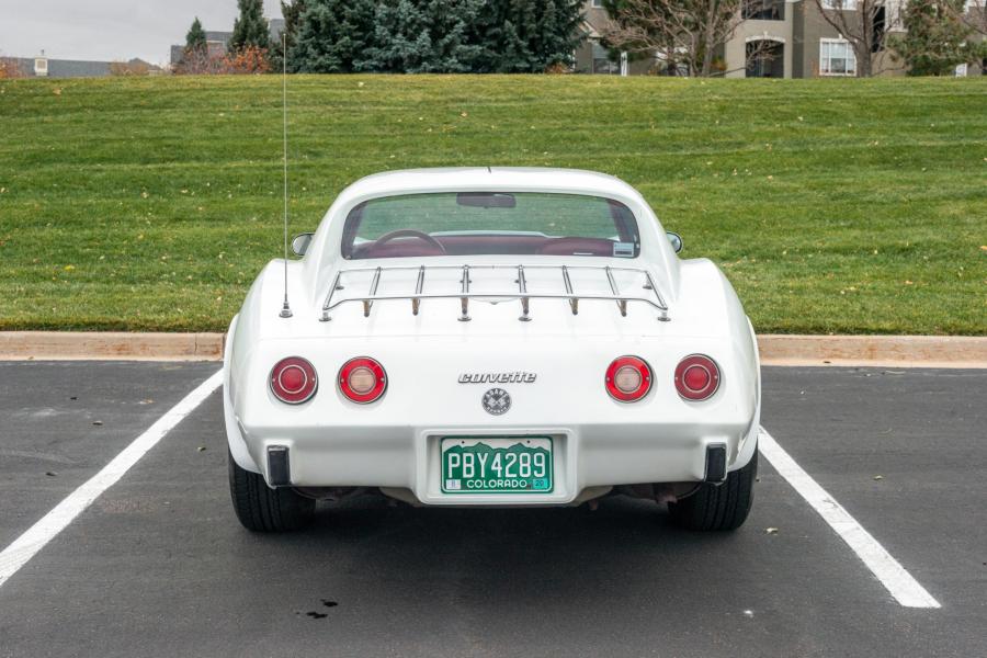  Chevrolet Corvette (1YZ67) 1977 года  (фото 4 из 66)